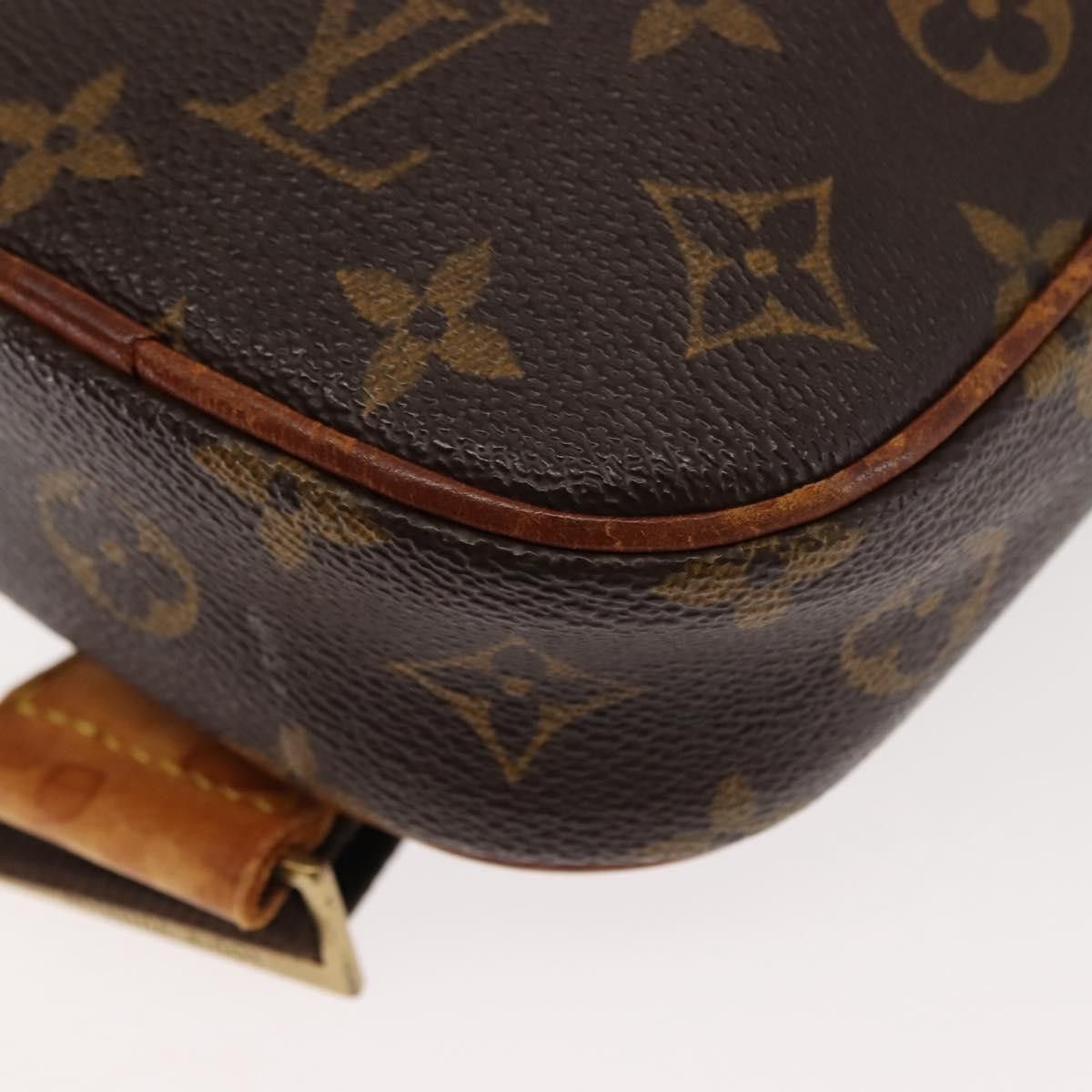 Louis Vuitton Louis Vuitton Pochette Gange Monogram Canvas Size ONE SIZE - 10 Thumbnail