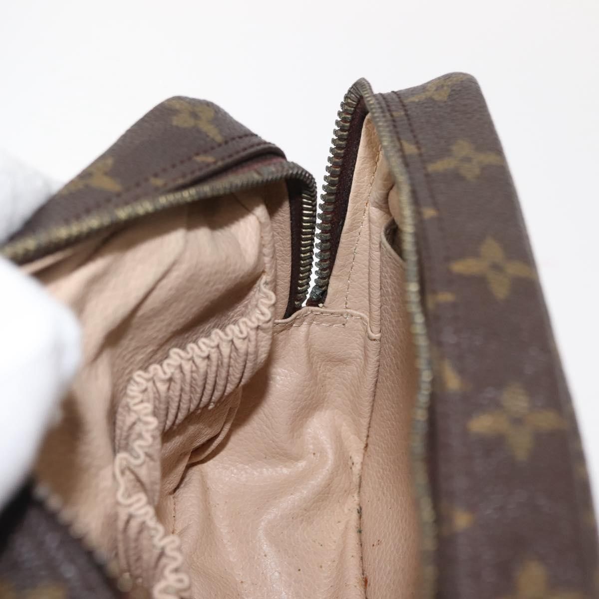 Louis Vuitton Louis Vuitton Trousse Toilette Monogram Canvas Size ONE SIZE - 14 Thumbnail
