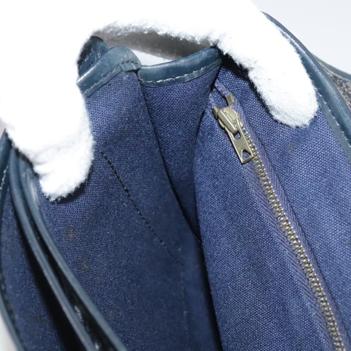 Celine Celine C Sulky Handbag Canvas Size ONE SIZE - 21 Thumbnail