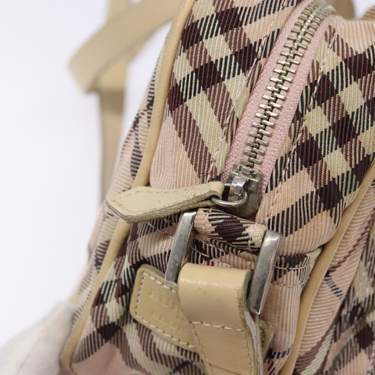 Burberry Burberry Nova Check Blue Label Nylon Size ONE SIZE - 12 Thumbnail