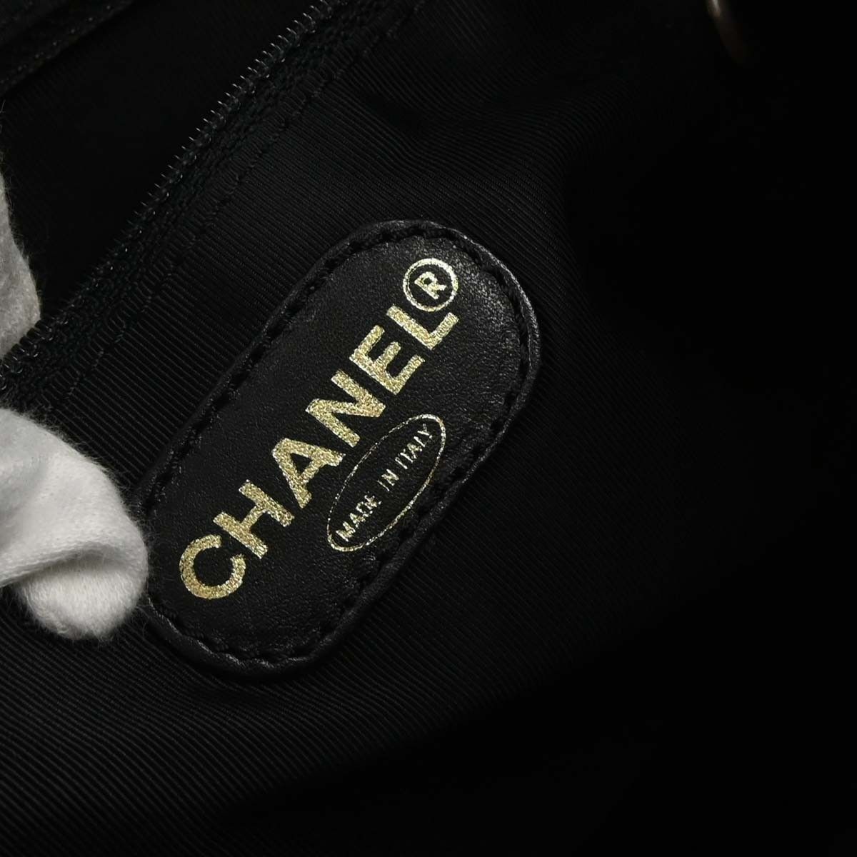 Chanel Chanel Vintage CC Resin Chain Tote Leather Size ONE SIZE - 4 Thumbnail