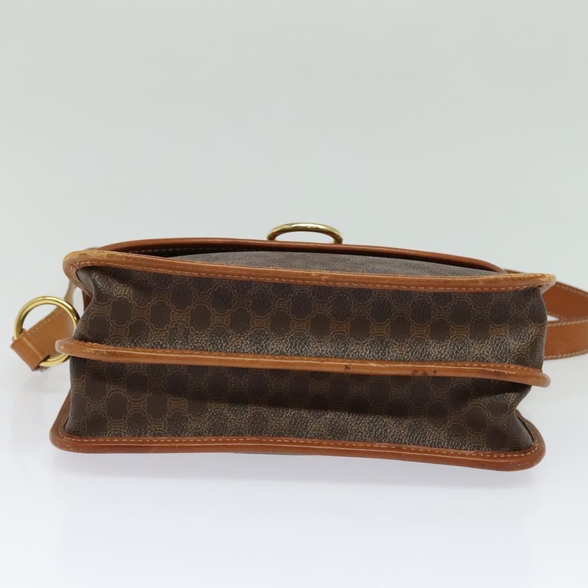 Celine Celine Vintage Macadam Shoulder Bag Canvas and Leather Size ONE SIZE - 14 Thumbnail