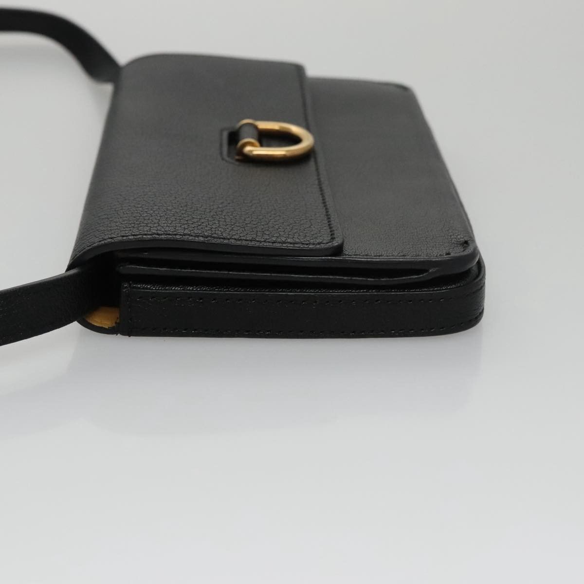 Burberry Burberry D-Ring Shoulder Bag Leather Size ONE SIZE - 4 Thumbnail