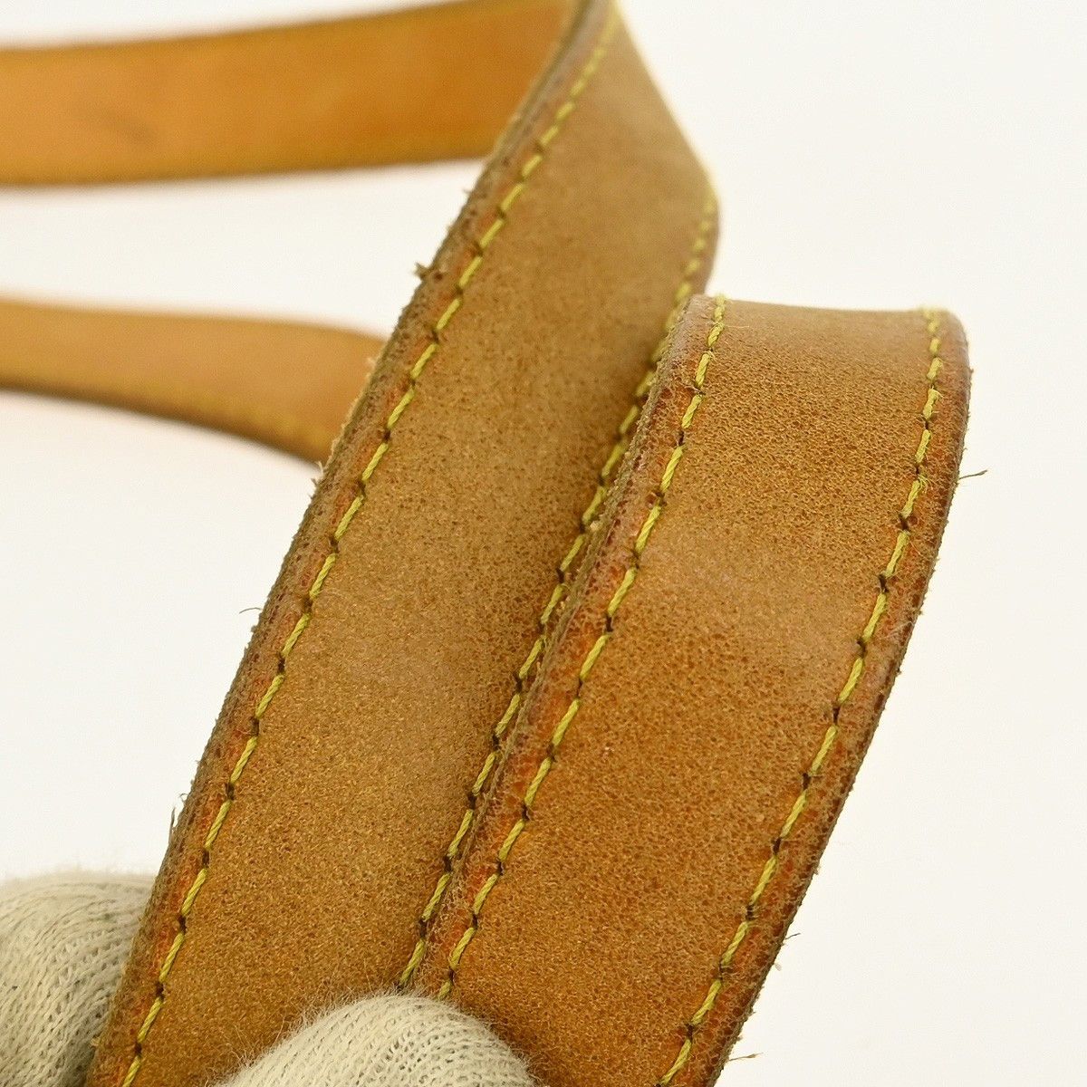 Louis Vuitton Louis Vuitton Batignolles Handbag Monogram Canvas Size ONE SIZE - 6 Thumbnail