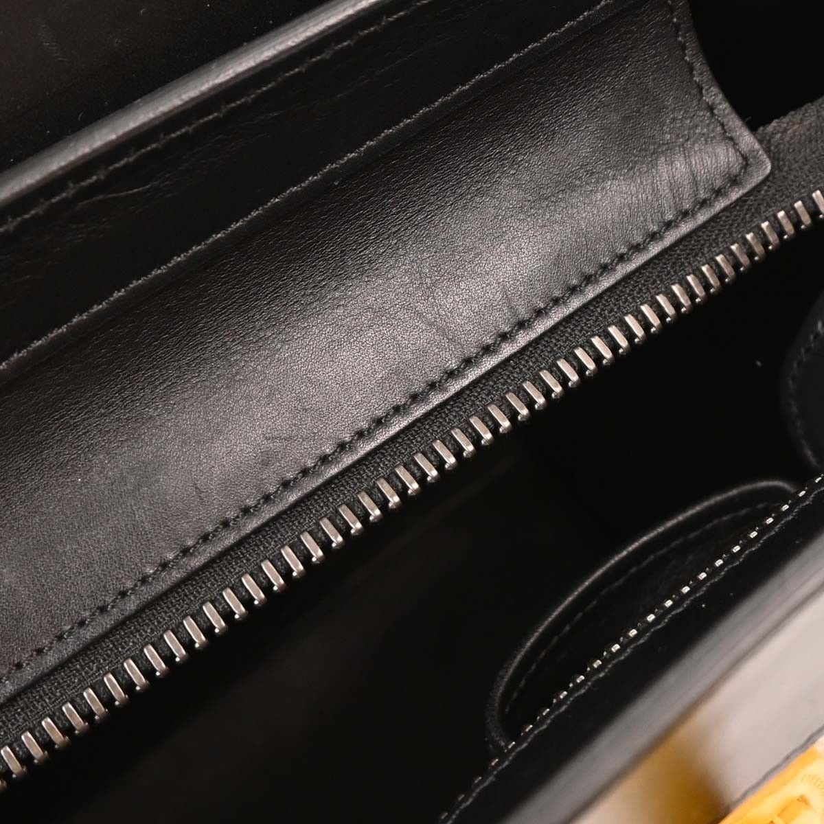 Celine Celine Luggage Bag Canvas and Leather Size ONE SIZE - 10 Thumbnail