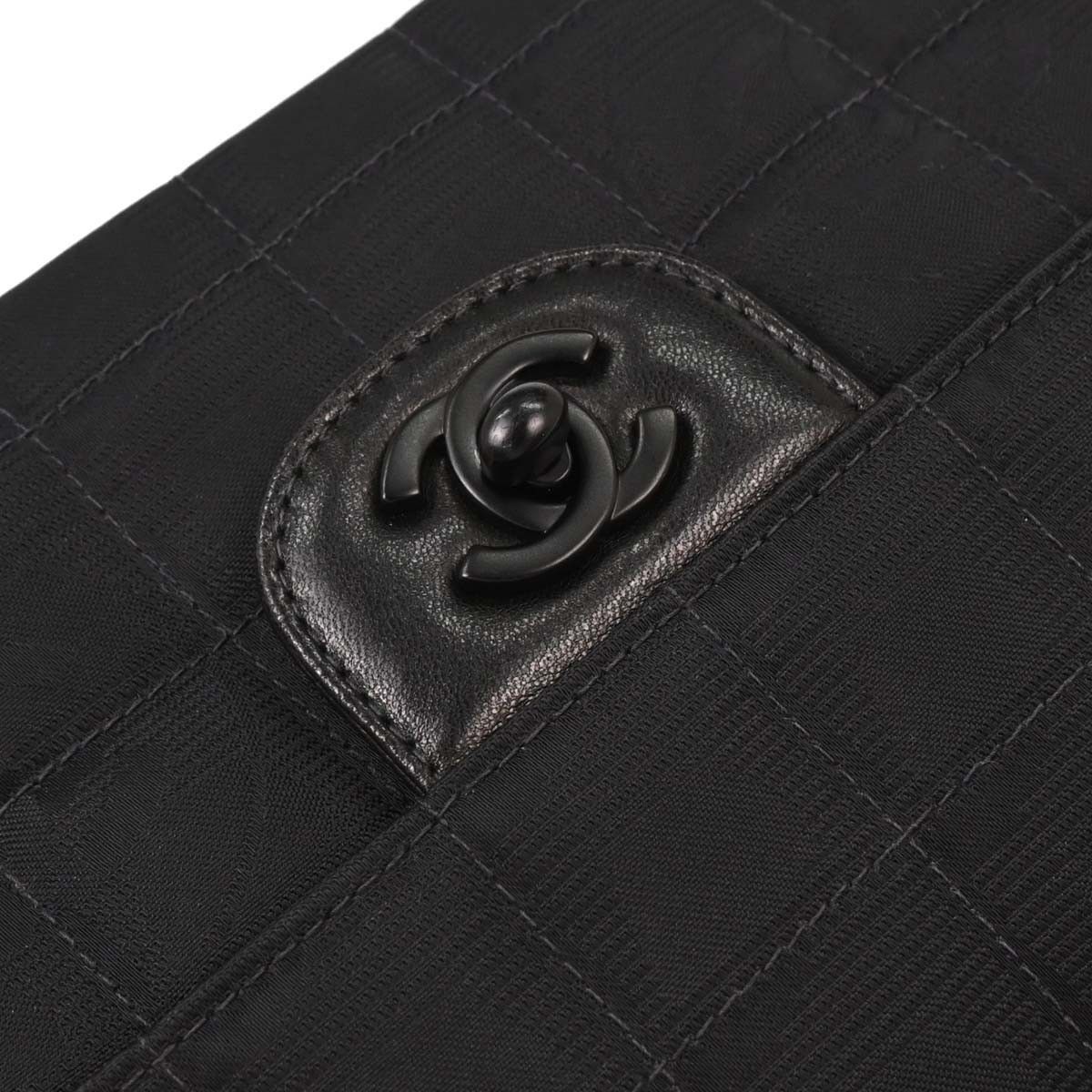 Chanel Chanel Travel Line Flap Bag Quilted Nylon Size ONE SIZE - 8 Thumbnail