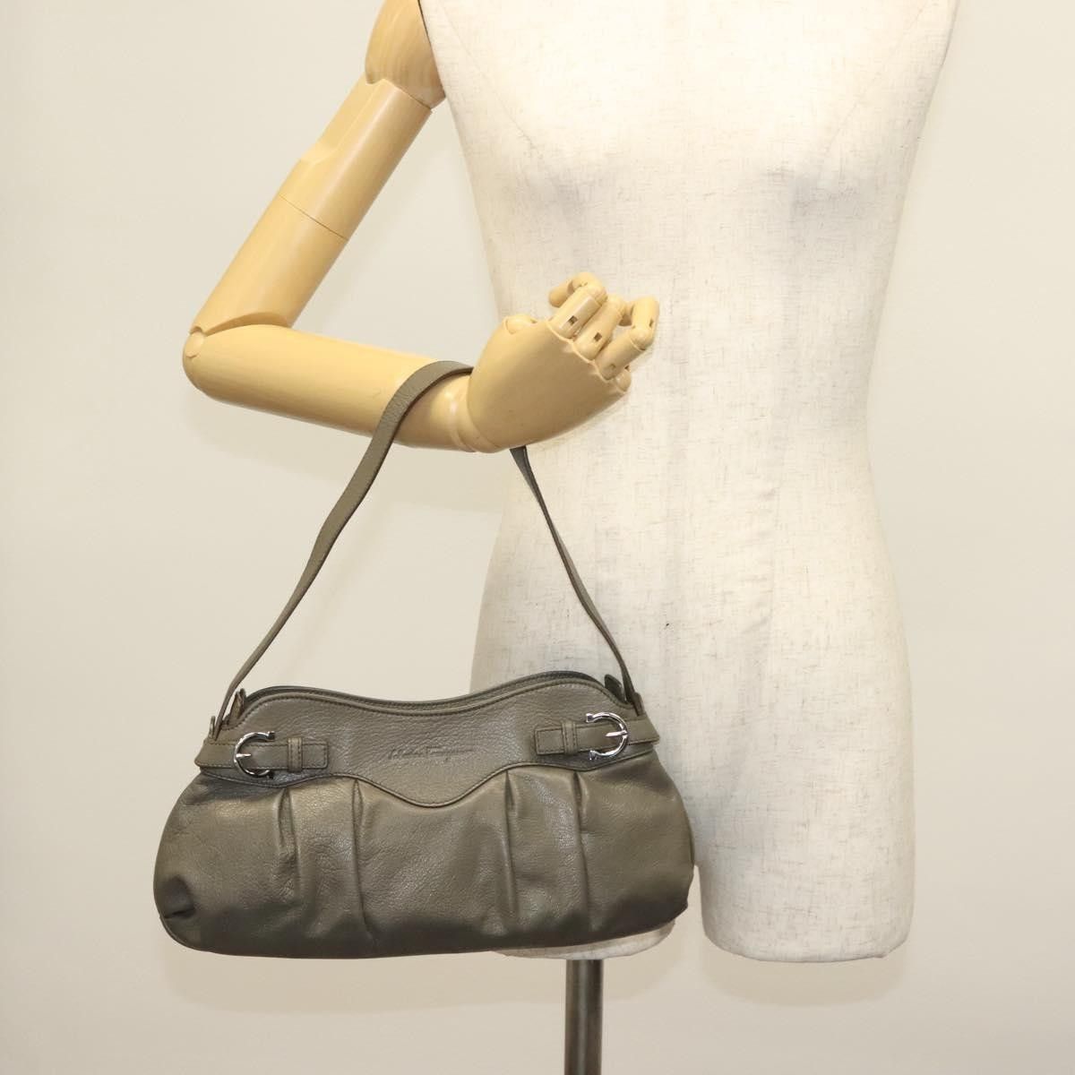 Salvatore Ferragamo Salvatore Ferragamo Gancini Shoulder Bag Leather Size ONE SIZE - 13 Thumbnail