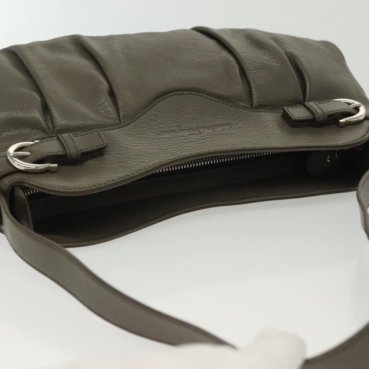 Salvatore Ferragamo Salvatore Ferragamo Gancini Shoulder Bag Leather Size ONE SIZE - 15 Thumbnail