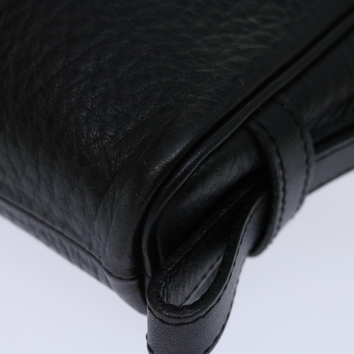 Burberry Burberry Zip Clutch Leather Size ONE SIZE - 9 Thumbnail