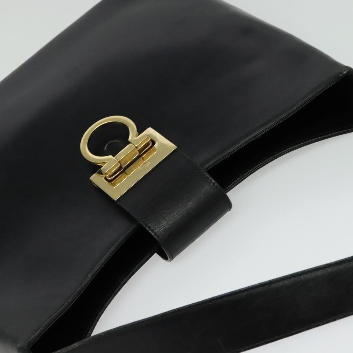 Salvatore Ferragamo Salvatore Ferragamo Gancini Shoulder Bag Leather Size ONE SIZE - 15 Thumbnail