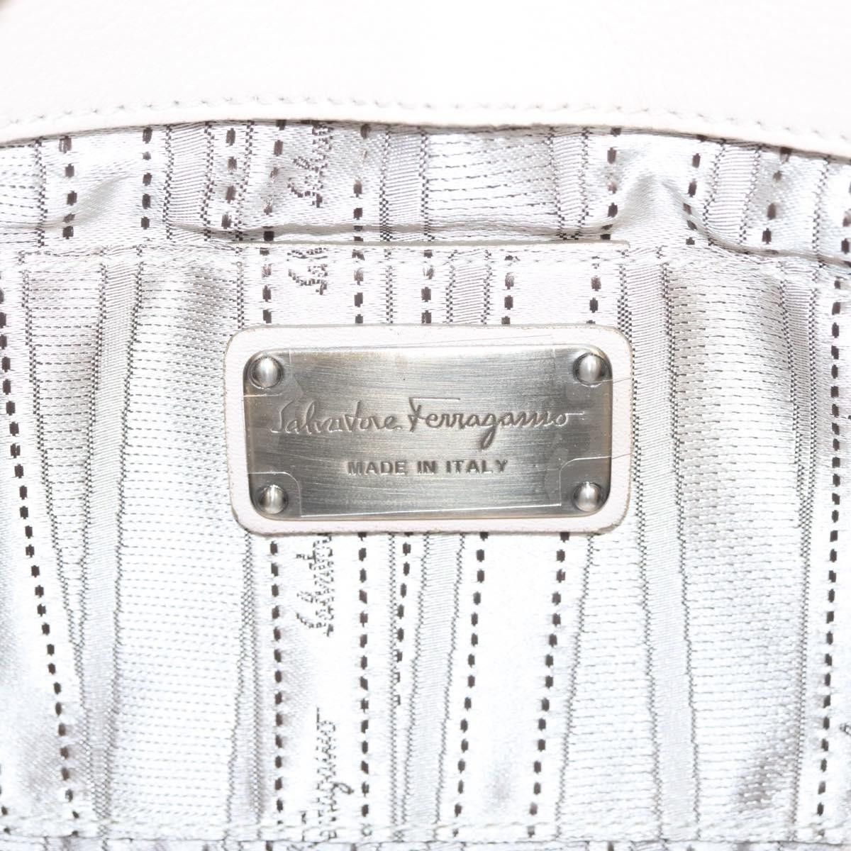 Salvatore Ferragamo Salvatore Ferragamo Vala Shoulder Bag Patent Leather Size ONE SIZE - 6 Thumbnail
