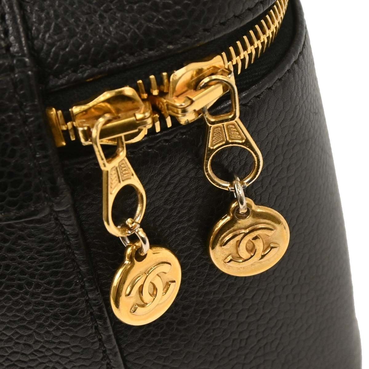 Chanel Chanel Vintage Timeless Cosmetic Case with Mirror Caviar Size ONE SIZE - 8 Thumbnail