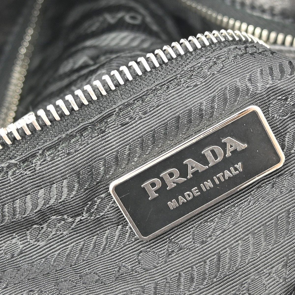 Prada Prada Vintage Handbag Leather Size ONE SIZE - 5 Thumbnail