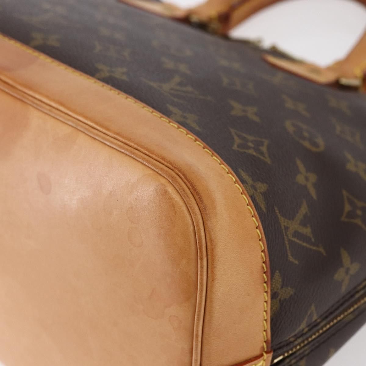 Louis Vuitton Louis Vuitton Alma Handbag Monogram Canvas Size ONE SIZE - 12 Thumbnail