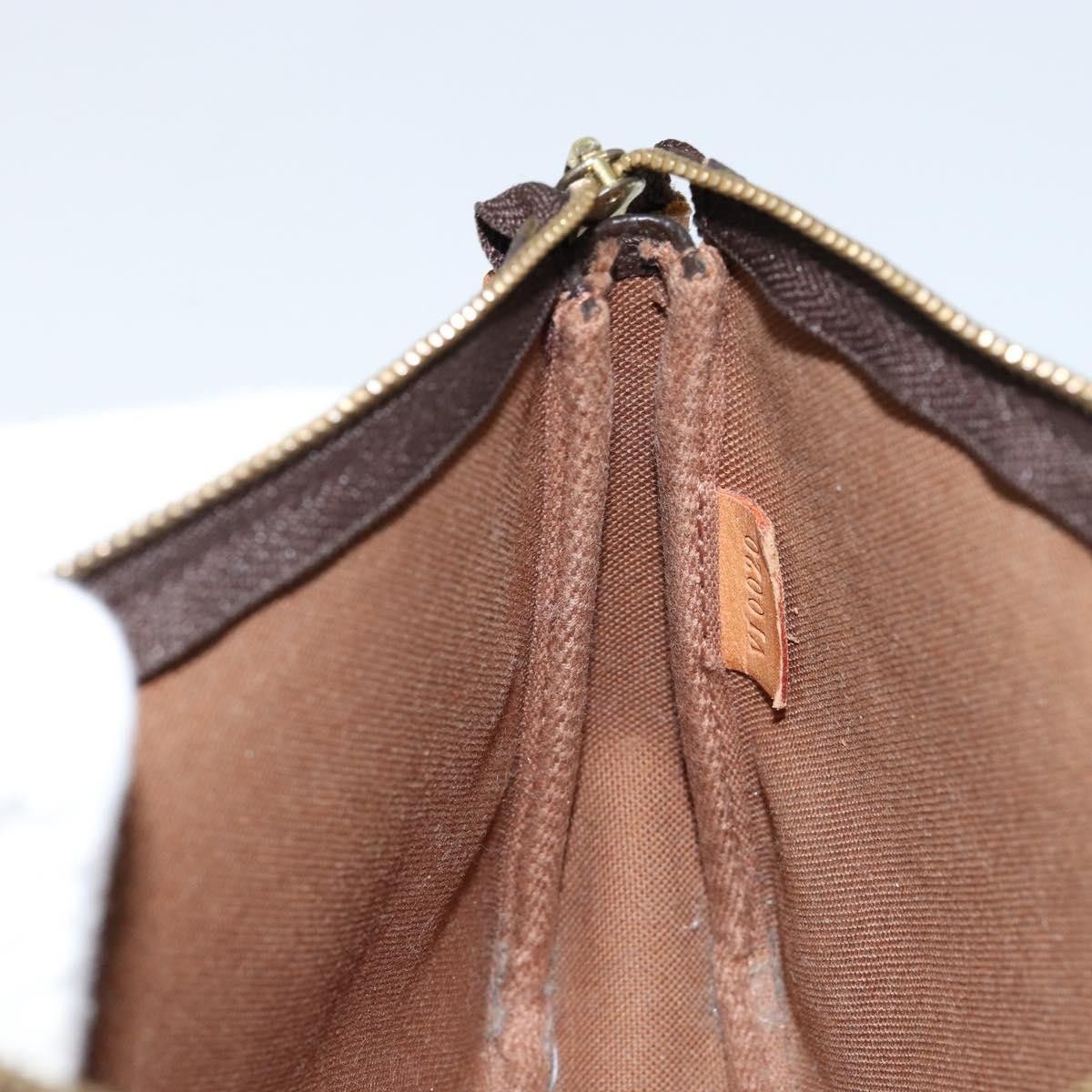 Louis Vuitton Louis Vuitton Pochette Accessoires NM Monogram Canvas Size ONE SIZE - 17 Thumbnail