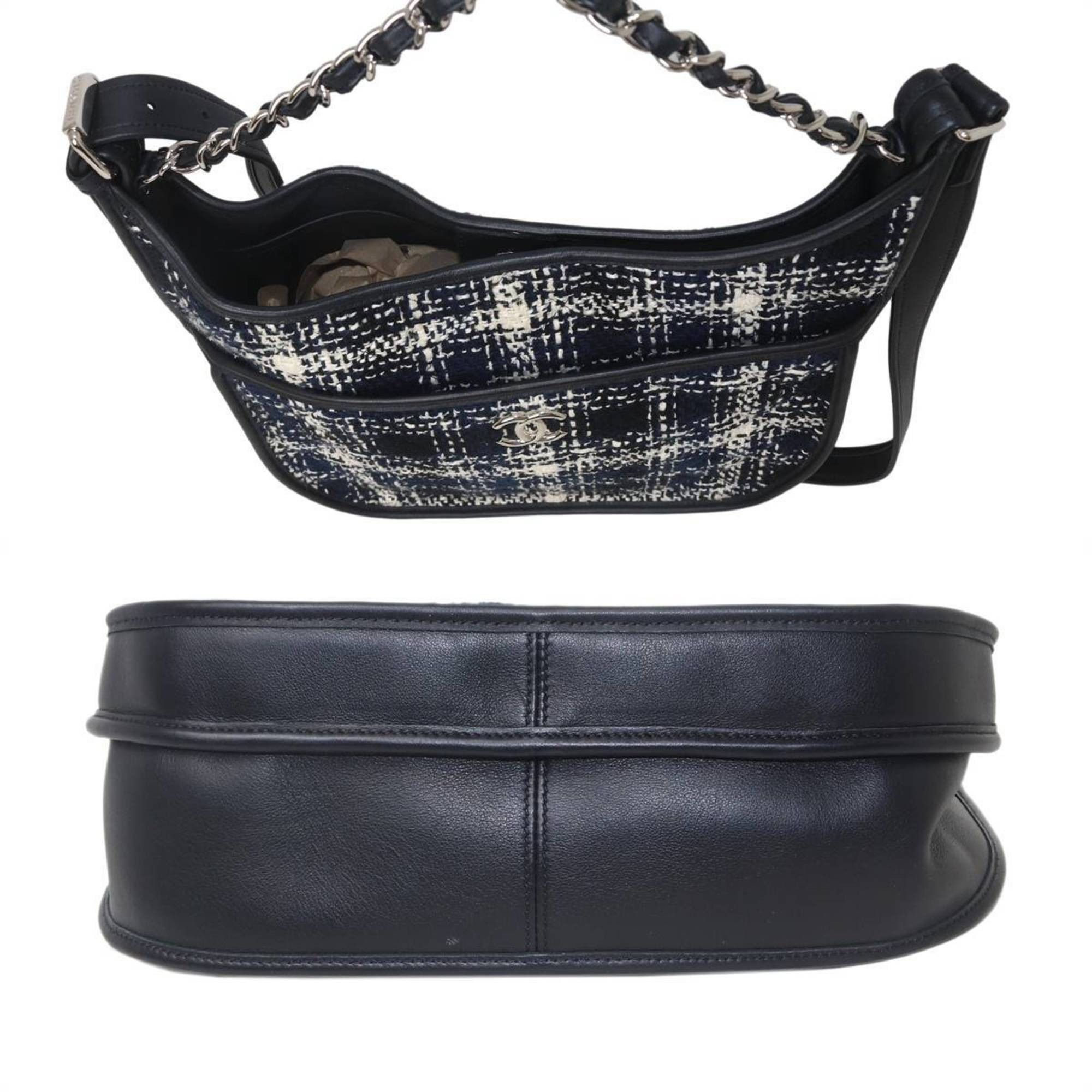 Chanel CHANEL 2-way shoulder bag, GC Seal Tweed Matelasse, Navy and White Cotton, 25832816 Size ONE SIZE - 5 Thumbnail