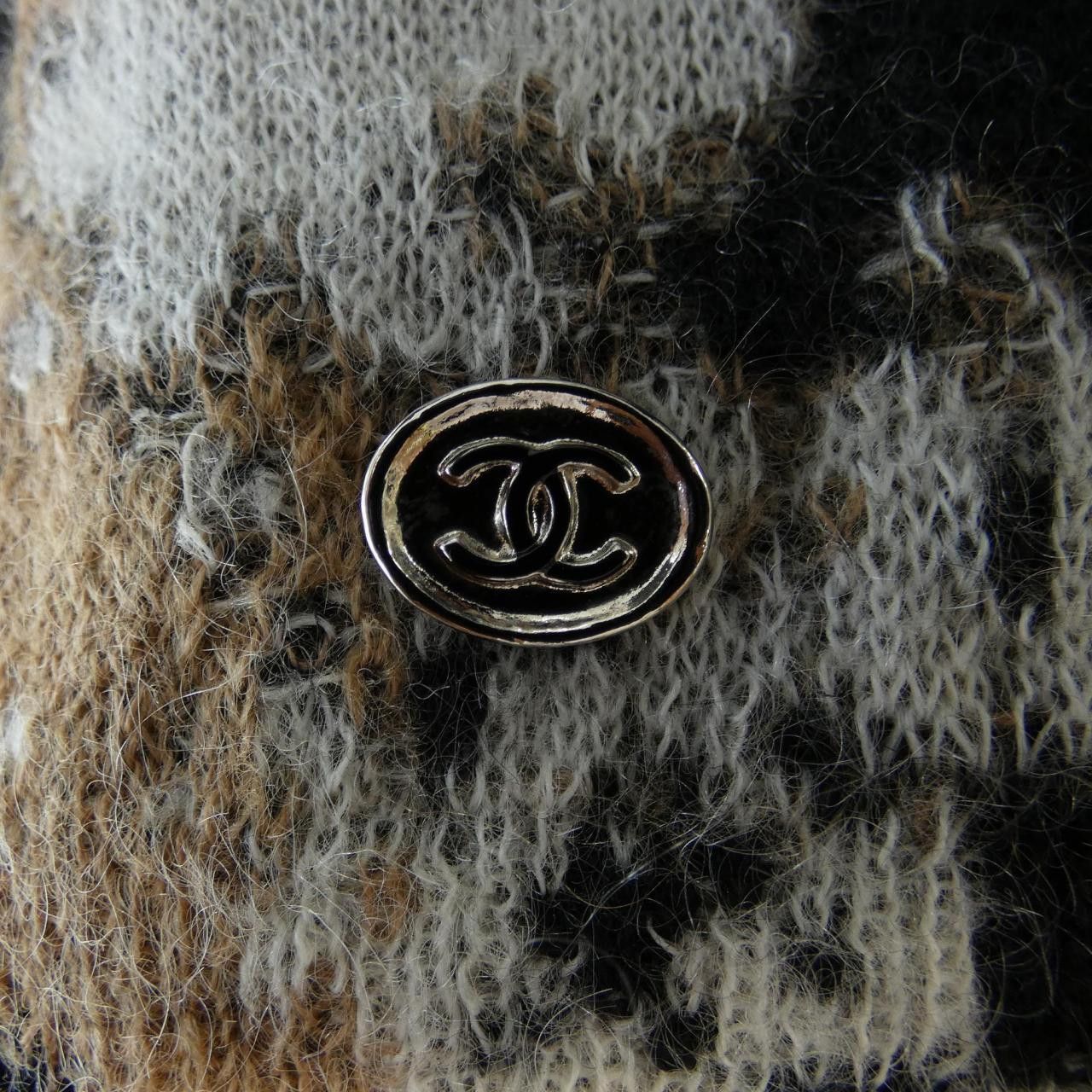 Chanel Chanel Chanel P75361K10782 23A Cashmere Knit Others Tops P75361K10782 23A DUTY FREE for USA Size ONE SIZE - 8 Thumbnail