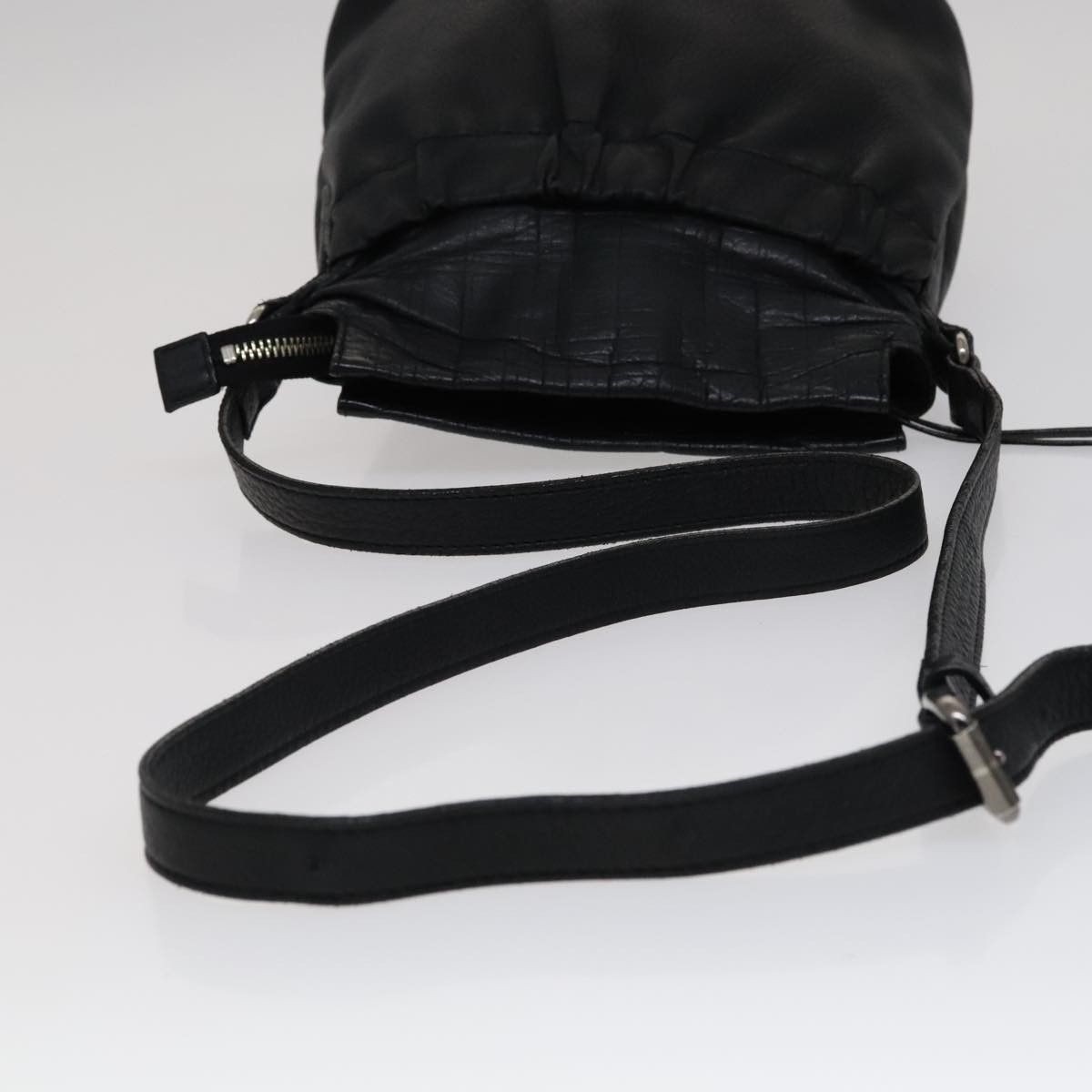 Burberry Burberry Vintage Crossbody Bag Leather Size ONE SIZE - 7 Thumbnail