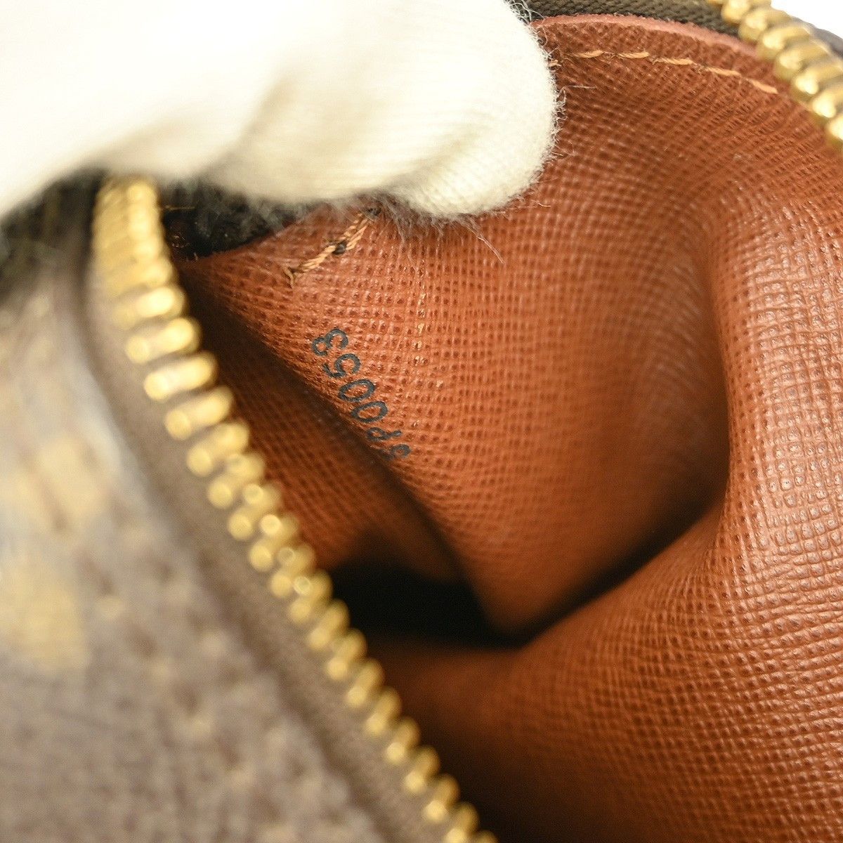 Louis Vuitton Louis Vuitton Papillon Handbag Monogram Canvas Size ONE SIZE - 5 Thumbnail
