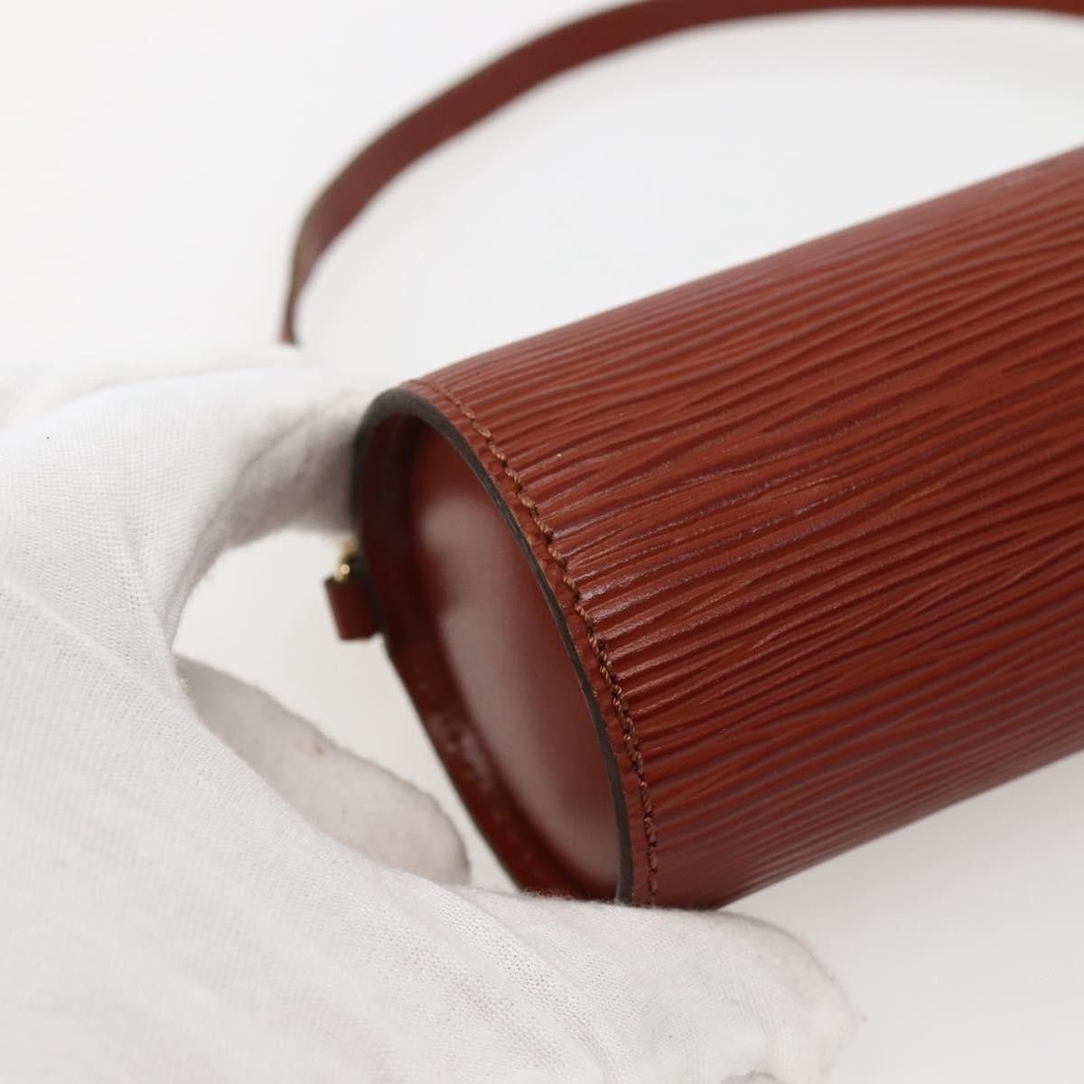 Louis Vuitton Louis Vuitton Soufflot Pochette Epi Leather Size ONE SIZE - 12 Thumbnail