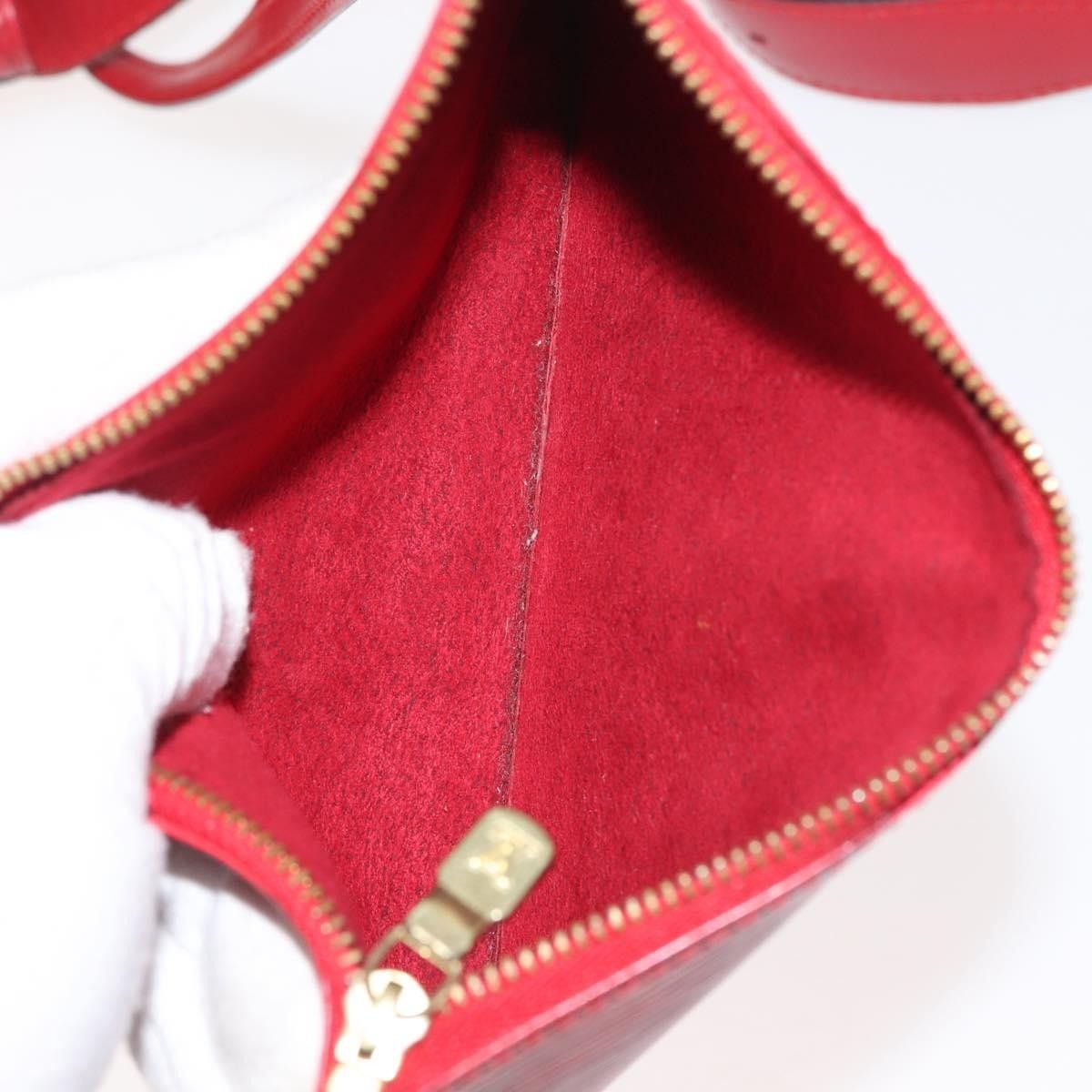 Louis Vuitton Louis Vuitton Vintage Sac d'Epaule Handbag Epi Leather Size ONE SIZE - 16 Thumbnail