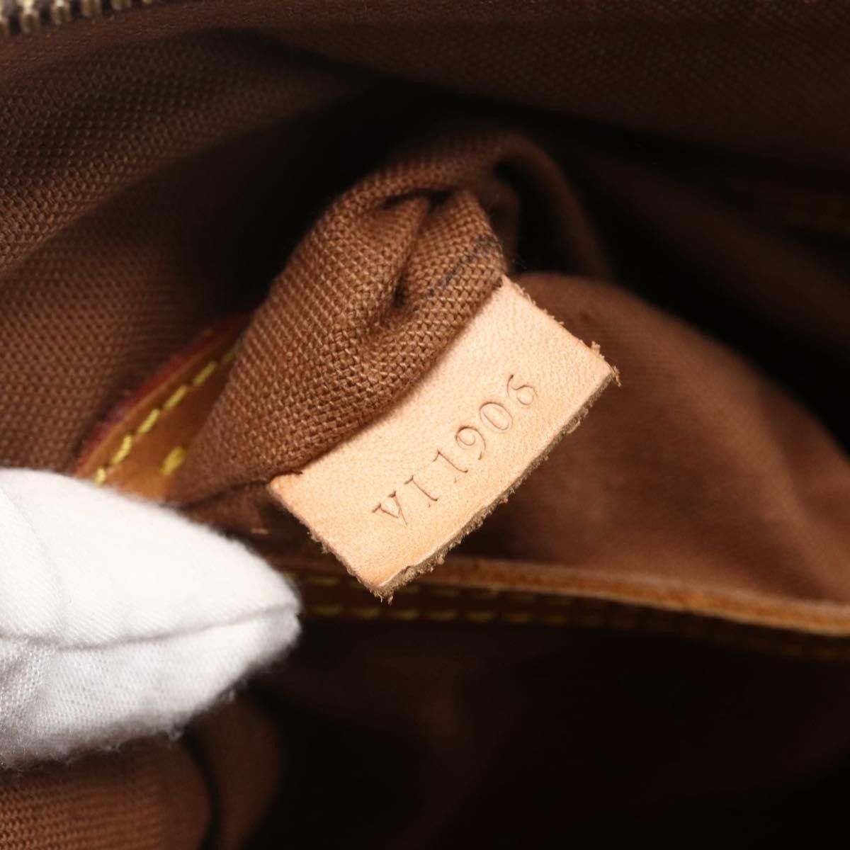Louis Vuitton Louis Vuitton Alma Handbag Monogram Canvas Size ONE SIZE - 7 Thumbnail