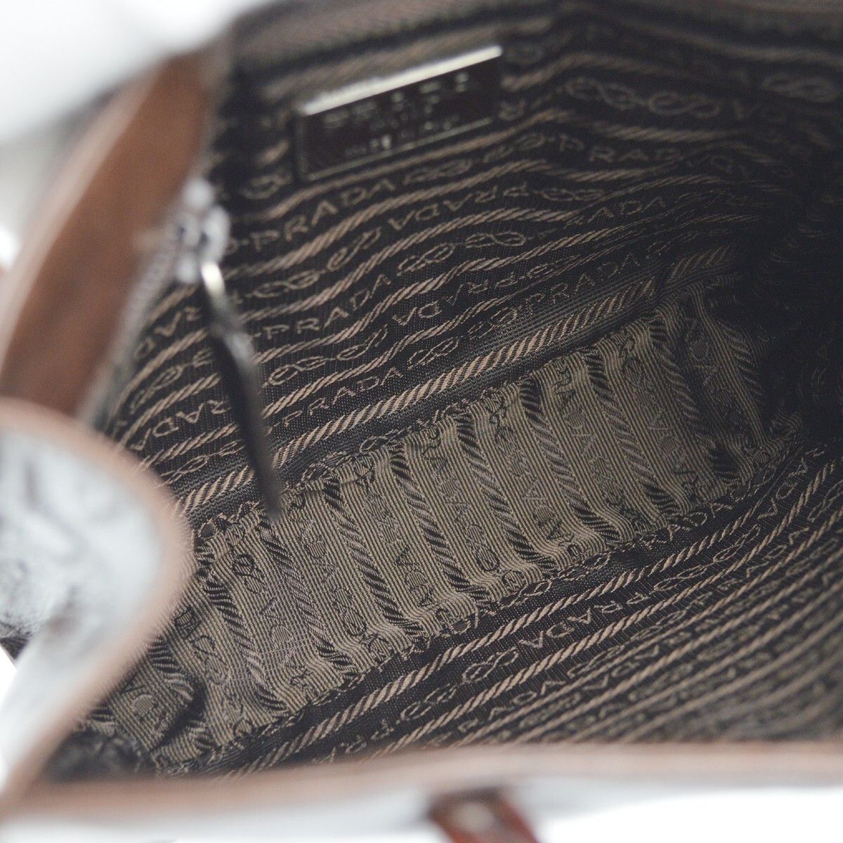 Prada Prada Vintage Tote Leather Size ONE SIZE - 3 Thumbnail