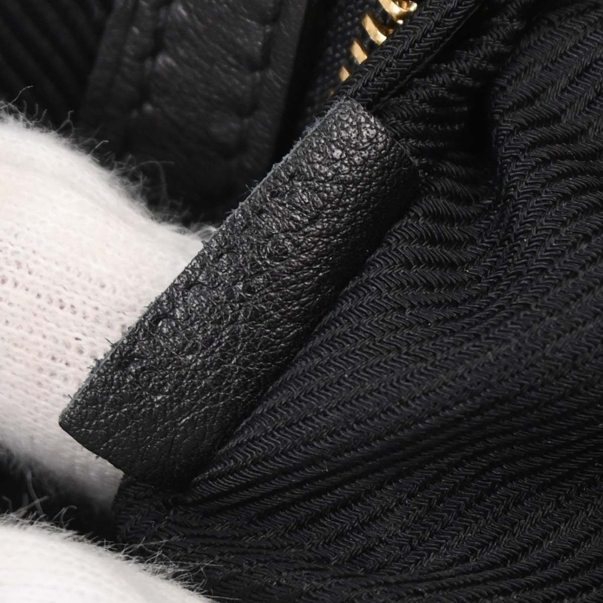 Louis Vuitton Louis Vuitton Double Jeu NeoNoe Bag Monogram Embossed Leather Size ONE SIZE - 5 Thumbnail