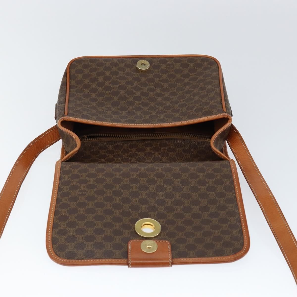 Celine Celine Vintage Macadam Canvas and Leather Size ONE SIZE - 19 Thumbnail