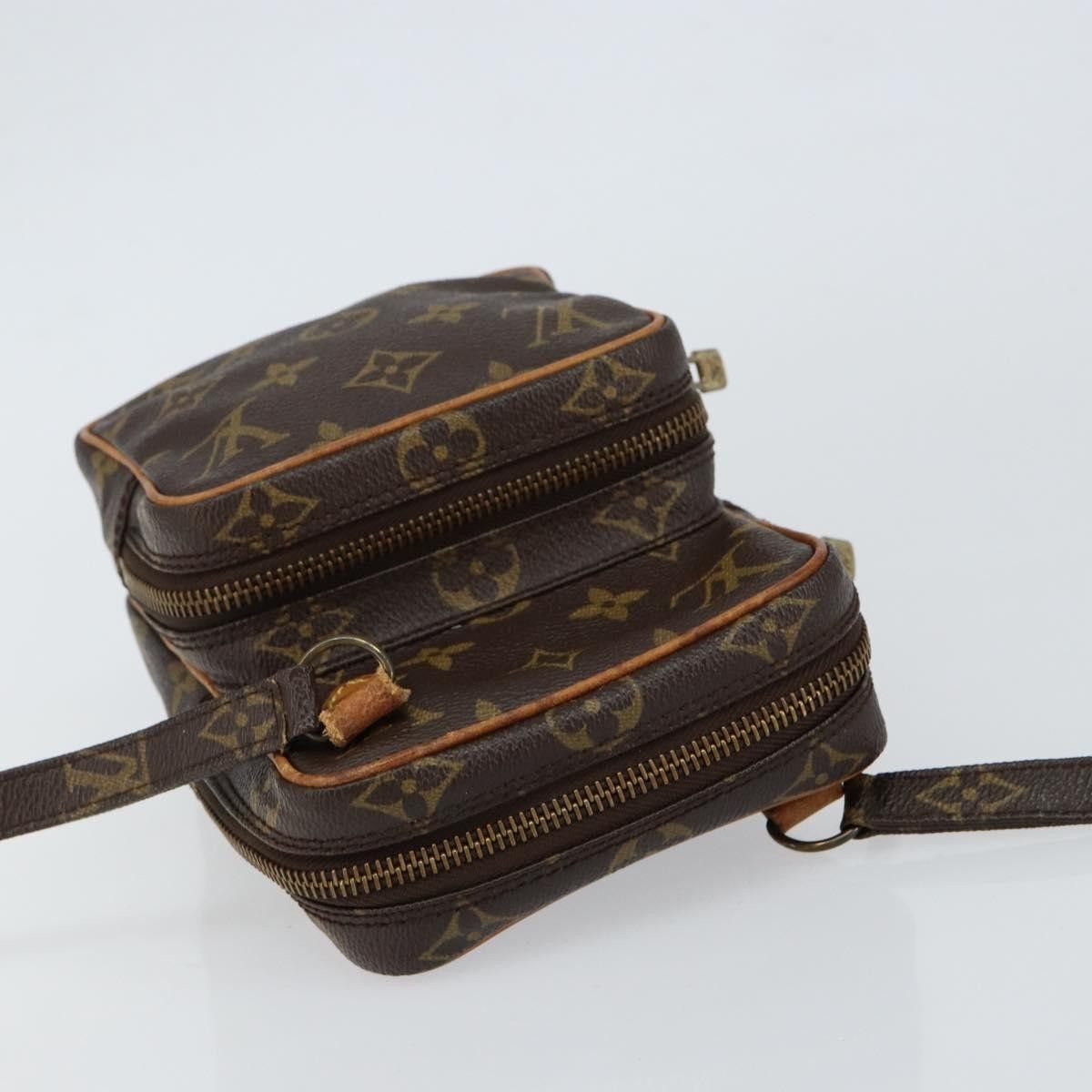 Louis Vuitton Louis Vuitton Amazone Bag Monogram Canvas Size ONE SIZE - 15 Thumbnail