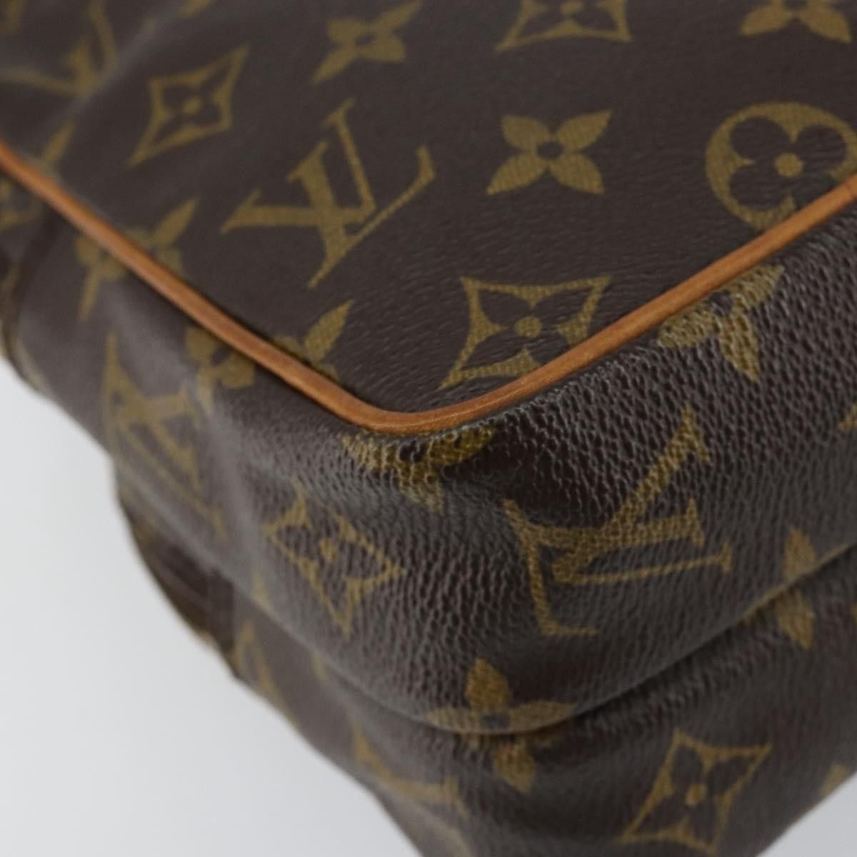 Louis Vuitton Louis Vuitton Amazone Bag Monogram Canvas Size ONE SIZE - 12 Thumbnail