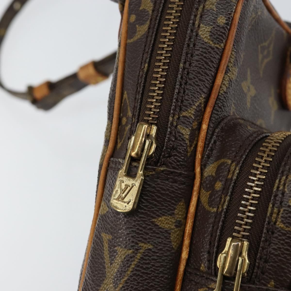 Louis Vuitton Louis Vuitton Amazone Bag Monogram Canvas Size ONE SIZE - 17 Thumbnail
