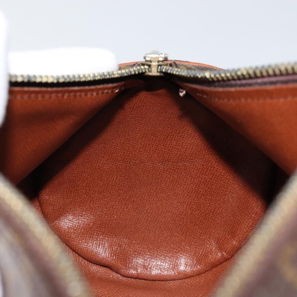 Louis Vuitton Louis Vuitton Papillon Handbag Monogram Canvas Size ONE SIZE - 19 Thumbnail