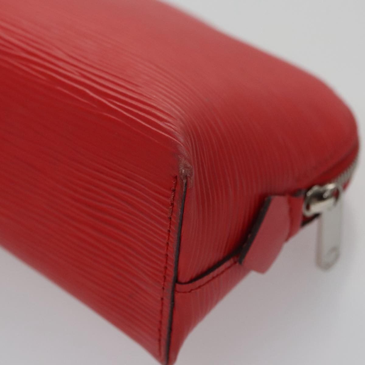 Louis Vuitton Louis Vuitton Cosmetic Pouch Epi Leather Size ONE SIZE - 11 Thumbnail