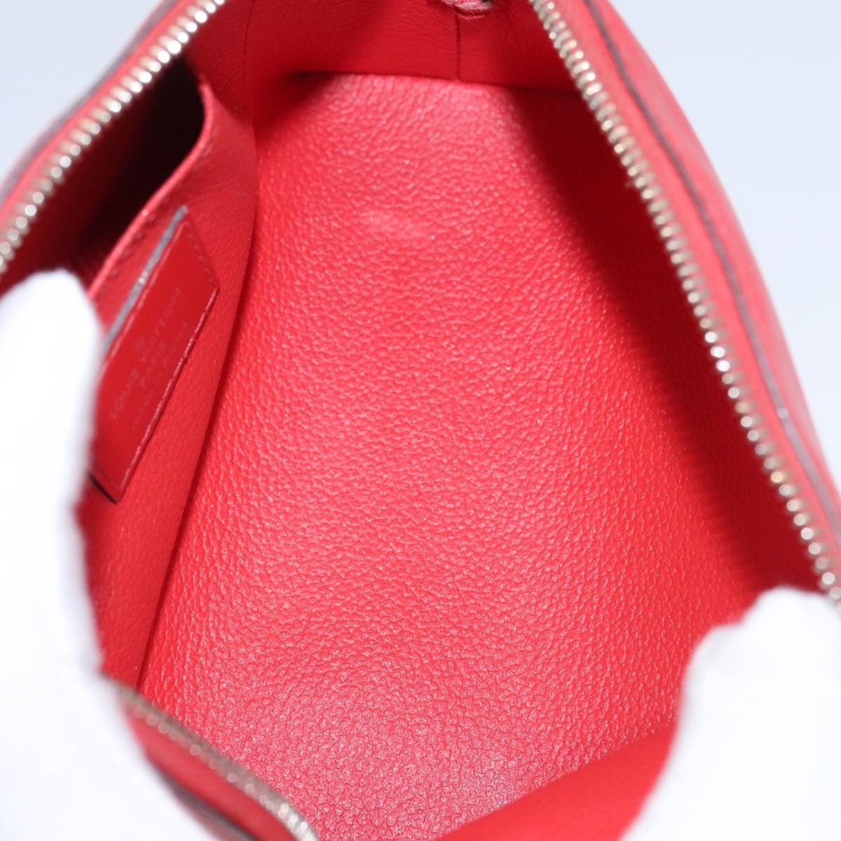 Louis Vuitton Louis Vuitton Cosmetic Pouch Epi Leather Size ONE SIZE - 5 Thumbnail