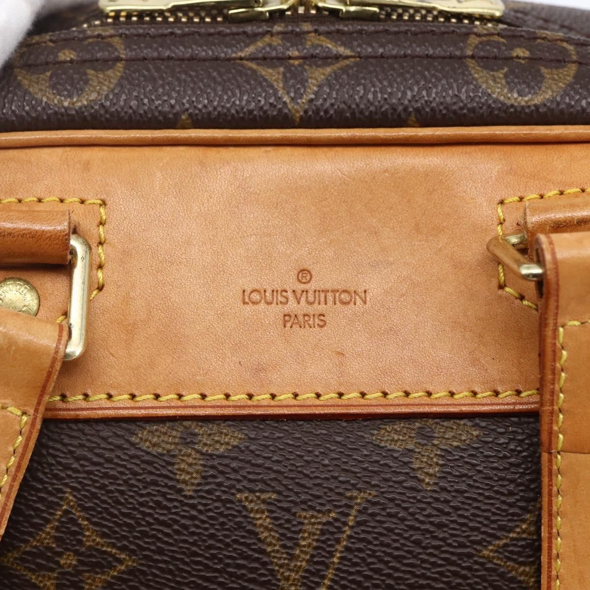 Louis Vuitton Louis Vuitton Excursion Handbag Monogram Canvas Size ONE SIZE - 21 Thumbnail