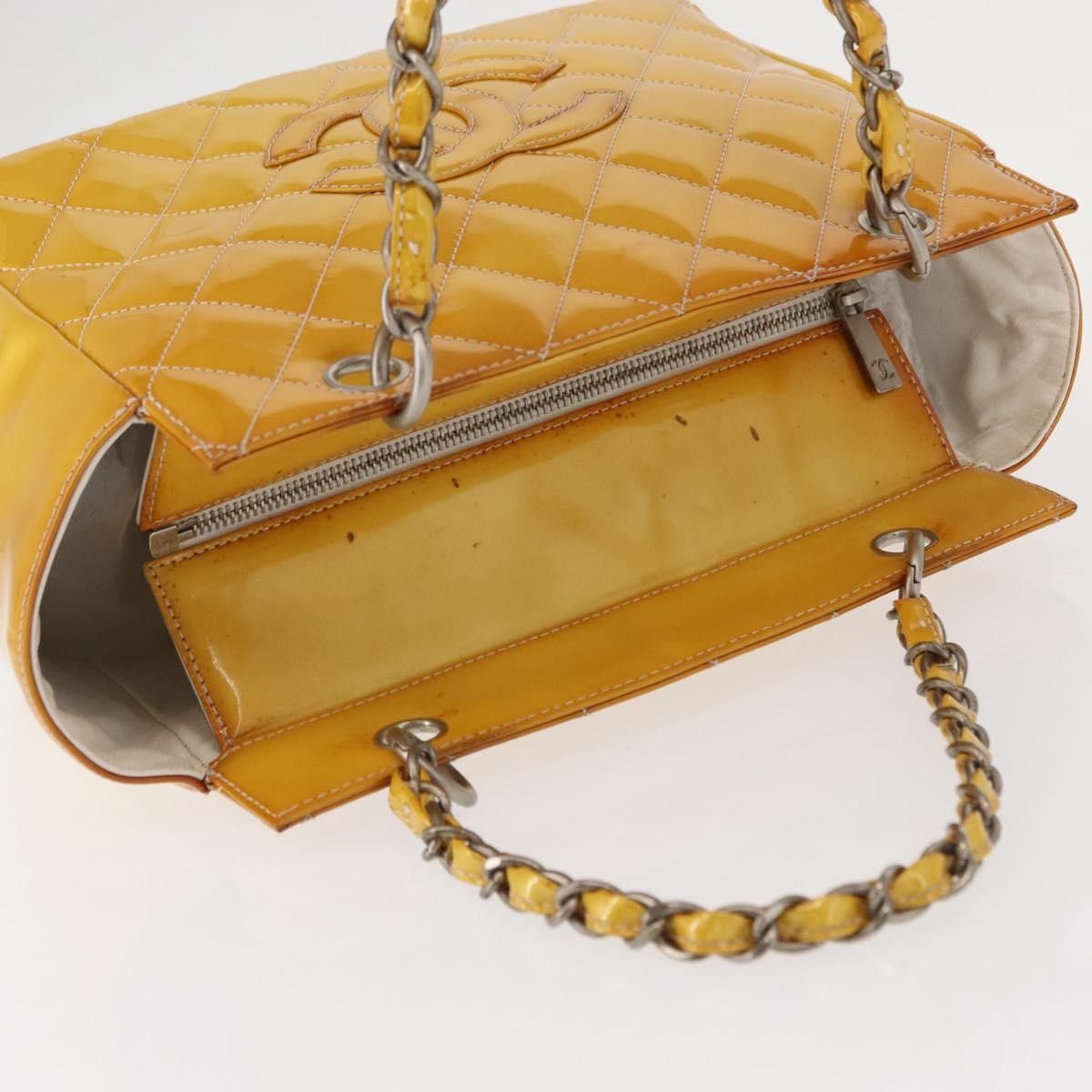 Chanel Chanel Vintage Petite Timeless Tote Quilted Patent Size ONE SIZE - 21 Thumbnail