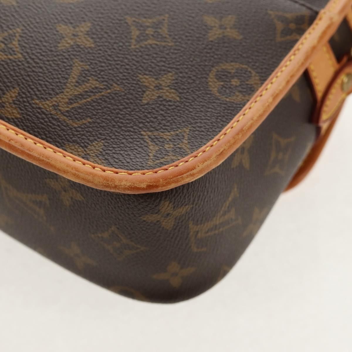 Louis Vuitton Louis Vuitton Sologne Handbag Monogram Canvas Size ONE SIZE - 11 Thumbnail