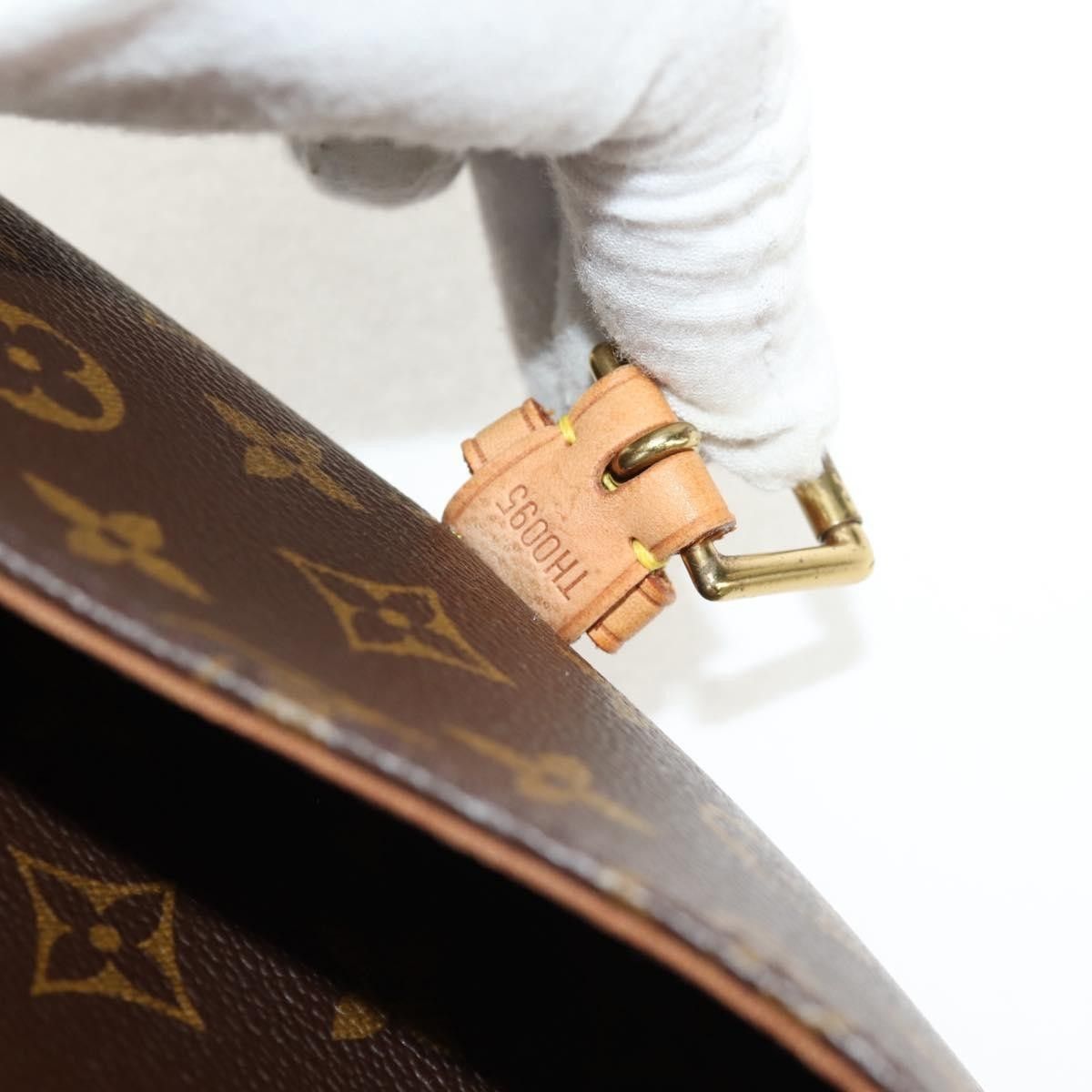 Louis Vuitton Louis Vuitton Sologne Handbag Monogram Canvas Size ONE SIZE - 7 Thumbnail