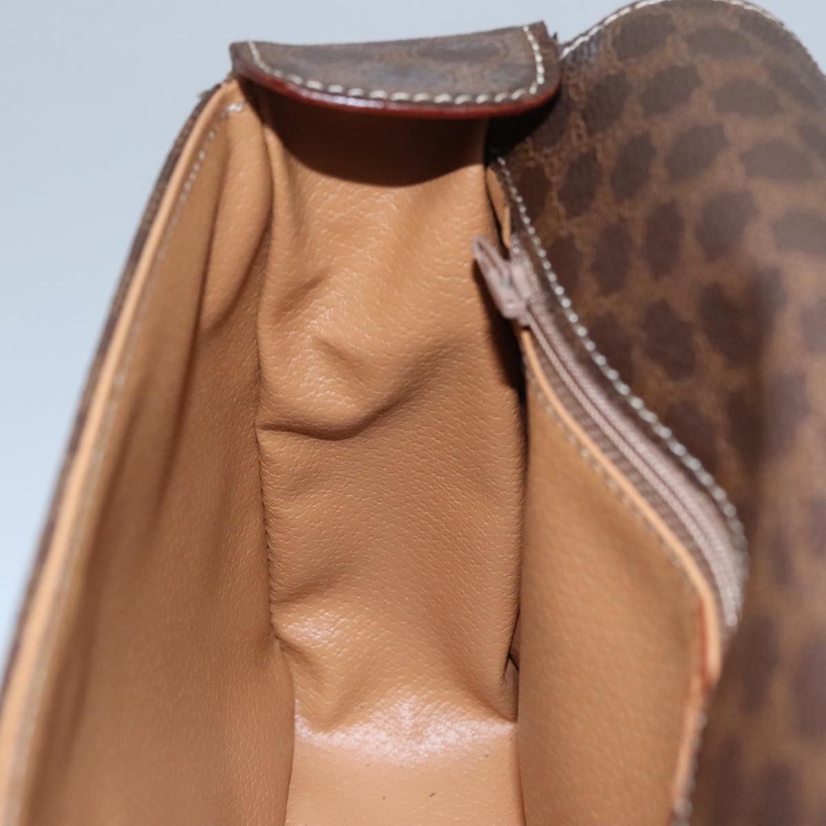 Celine Celine Vintage Macadam Circle Logo Shoulder Bag Canvas and Leather Size ONE SIZE - 18 Thumbnail