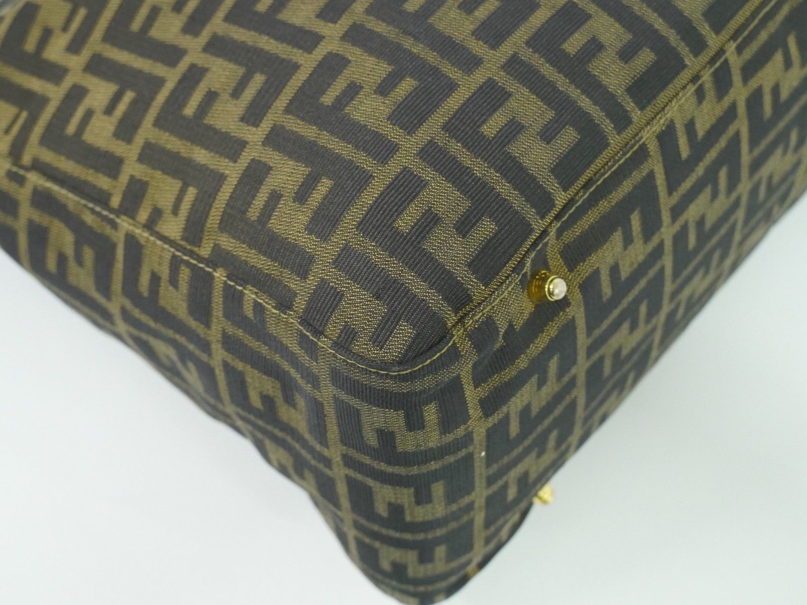 Fendi Fendi Vintage Zucca Handbag Zucca Size ONE SIZE - 6 Thumbnail