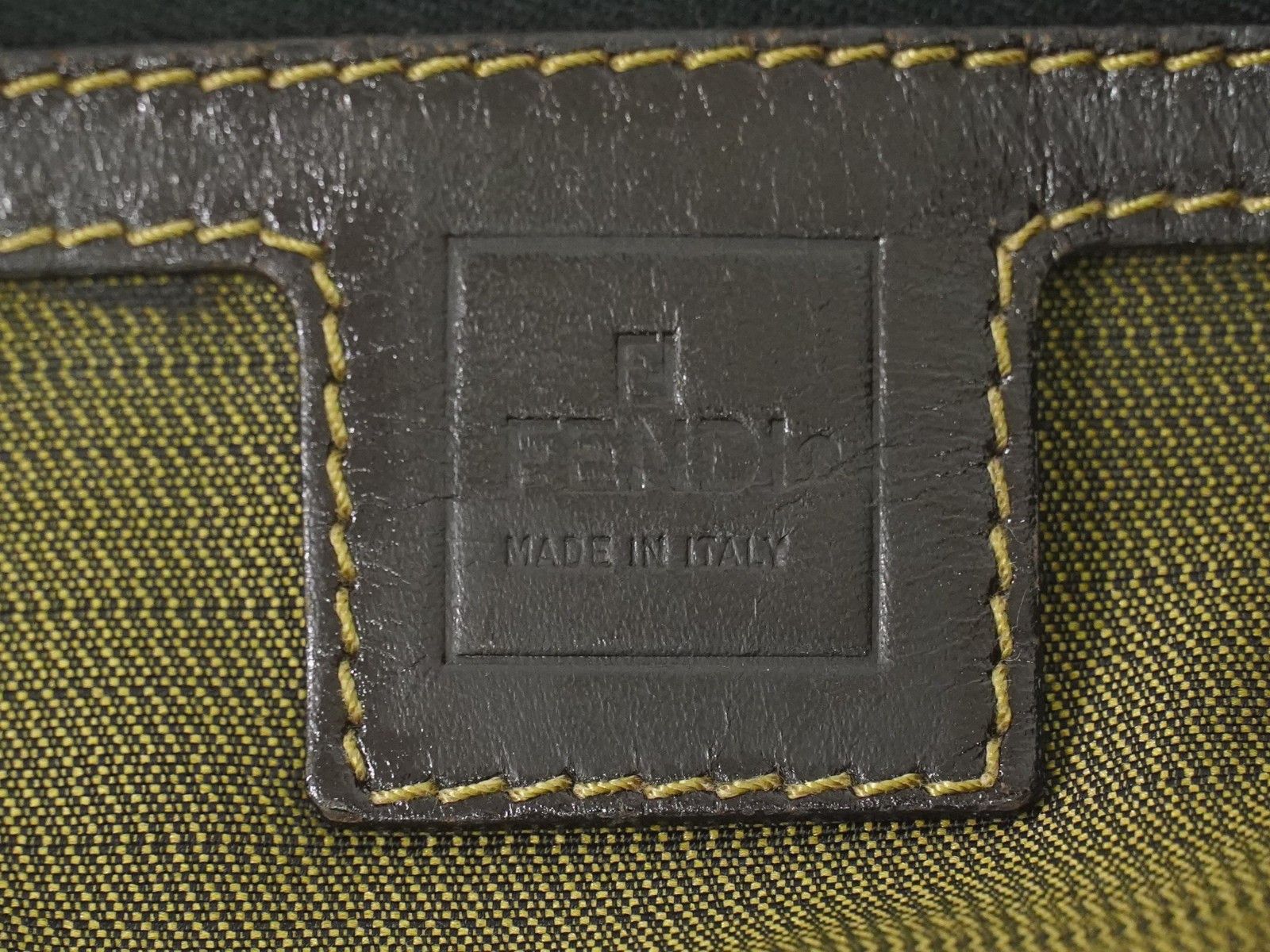 Fendi Fendi Vintage Zucca Handbag Zucca Size ONE SIZE - 21 Thumbnail