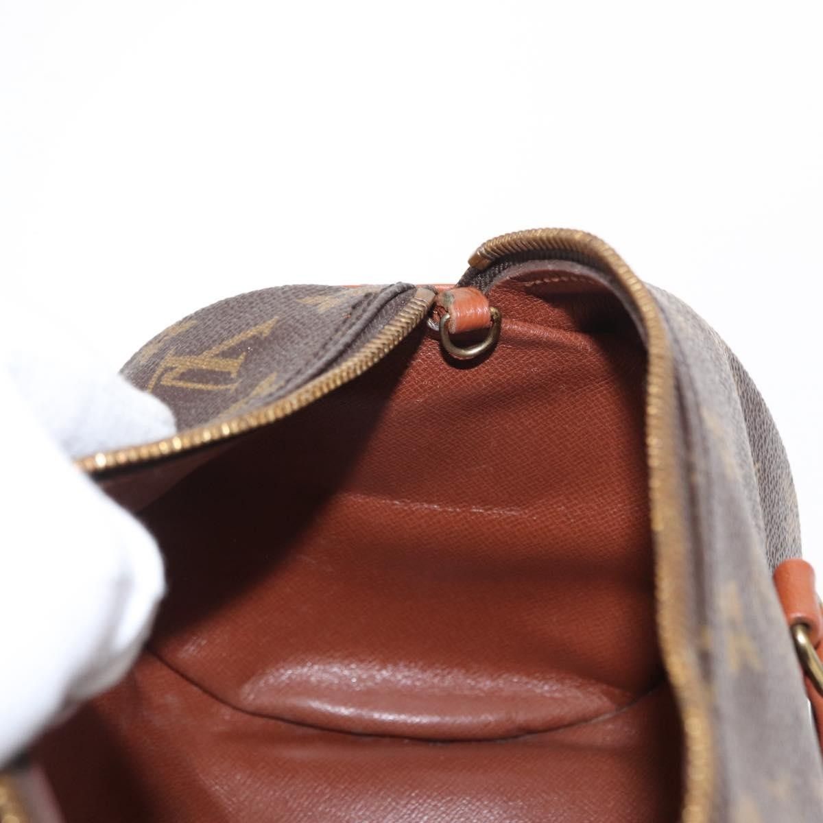 Louis Vuitton Louis Vuitton Papillon Handbag Monogram Canvas Size ONE SIZE - 22 Thumbnail