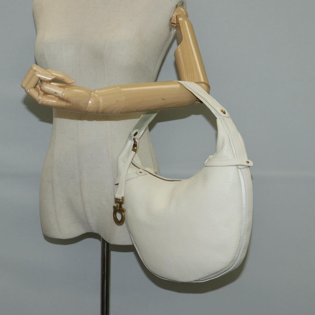 Salvatore Ferragamo Salvatore Ferragamo Gancini Hobo Leather Size ONE SIZE - 14 Thumbnail