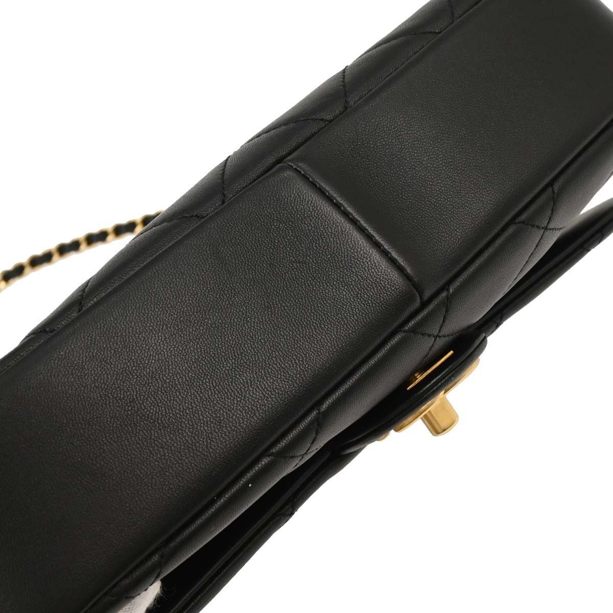 Chanel Chanel In The Loop Flap Bag Quilted Lambskin Size ONE SIZE - 7 Thumbnail