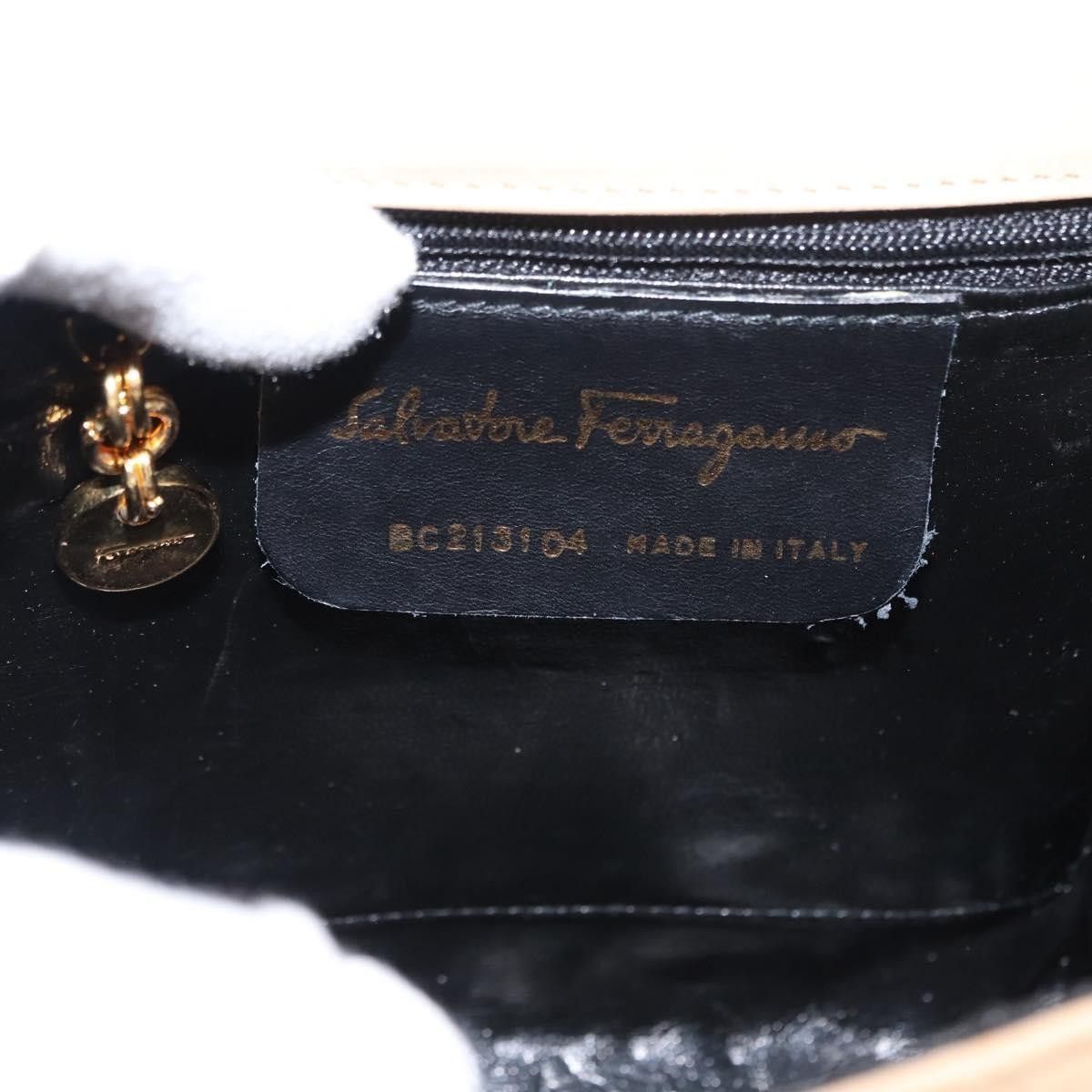Salvatore Ferragamo Salvatore Ferragamo Vala Suede Size ONE SIZE - 6 Thumbnail