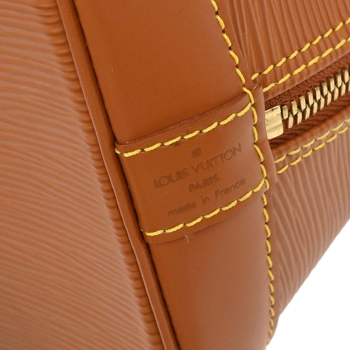 Louis Vuitton Louis Vuitton Alma Handbag Epi Leather Size ONE SIZE - 5 Thumbnail