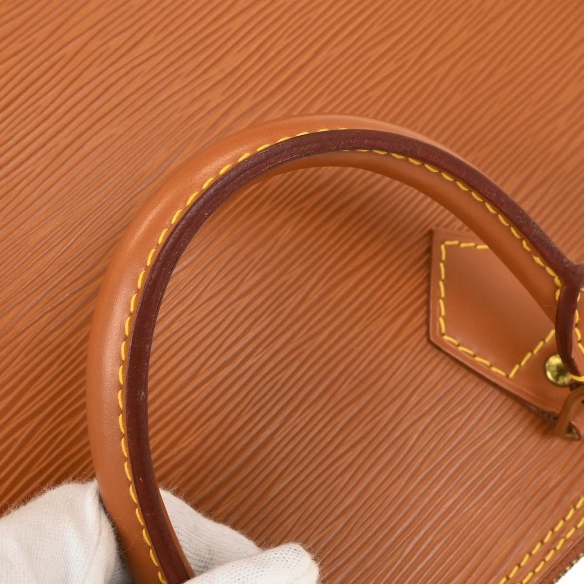 Louis Vuitton Louis Vuitton Alma Handbag Epi Leather Size ONE SIZE - 6 Thumbnail