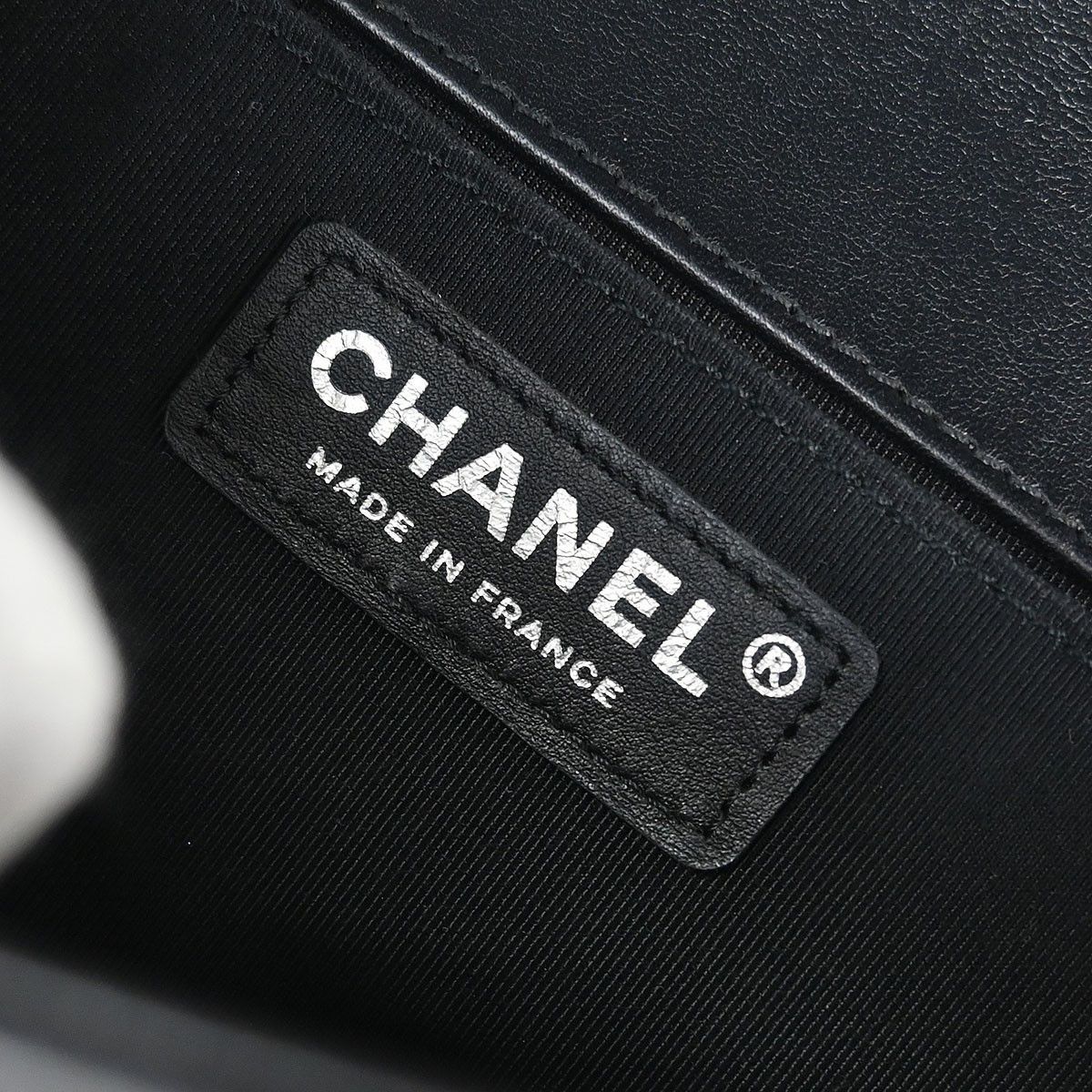 Chanel Chanel Boy Flap Bag Quilted Perforated Lambskin Size ONE SIZE - 4 Thumbnail