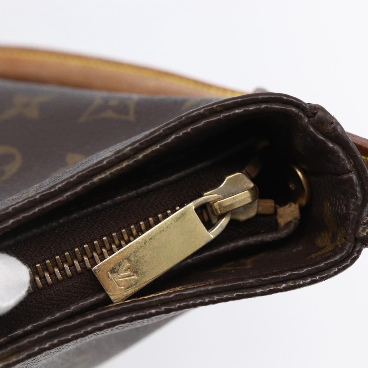 Louis Vuitton Louis Vuitton Looping Handbag Monogram Canvas Size ONE SIZE - 13 Thumbnail